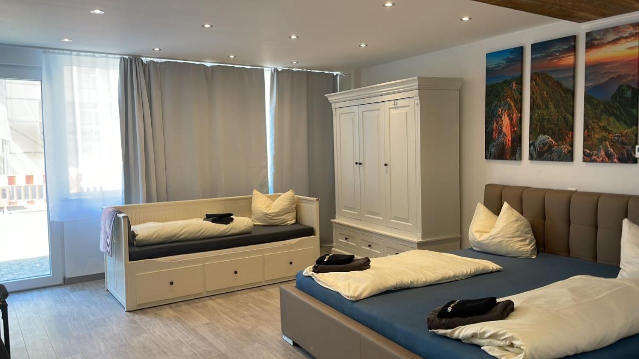 Ferienwohnung Beutelsbacherstr. 12 B สตุตการ์ต ภายนอก รูปภาพ