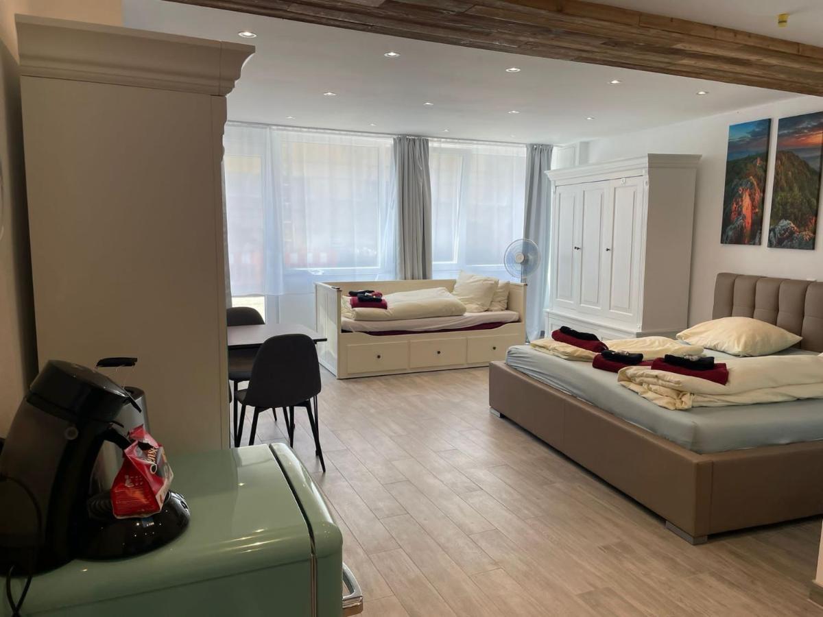 Ferienwohnung Beutelsbacherstr. 12 B สตุตการ์ต ภายนอก รูปภาพ